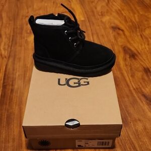NWT! UGG Black Suede Neumel II Boots, Kids Sz 12